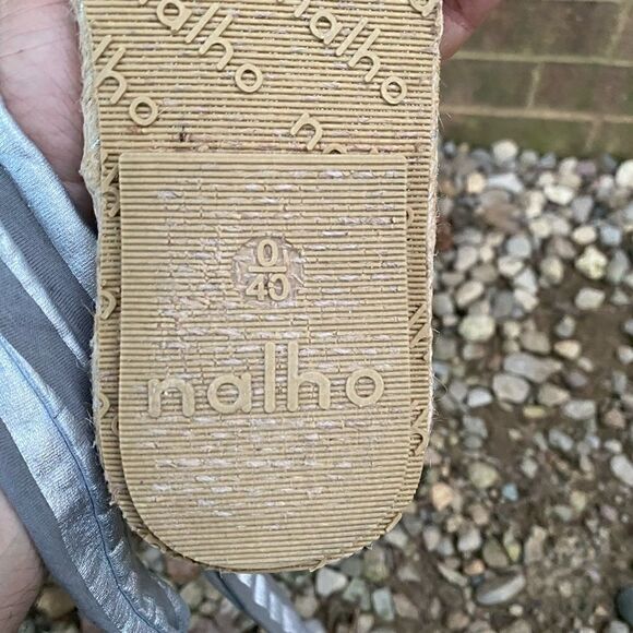 Nalho Karabi Sandal Metallic Silver & Gray Yoga Ankle Strap - Women's Size 9.5 - Picture 6 of 8